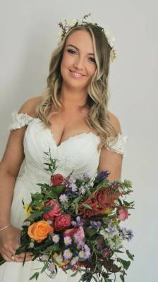 Mobile total indulgence beauty Beauty, Hair & Make-up in Newport