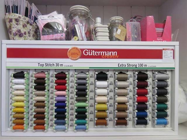 Sarah Lacey Dry Cleaning,Bridal Wear in Sussex - West