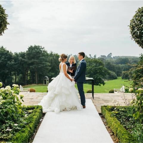Delamere Manor outdoor wedding Venues in Cheshire