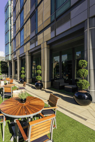 Mercure Sheffield St Paul's Hotel and Spa,Guest Accommodation in Yorkshire - South