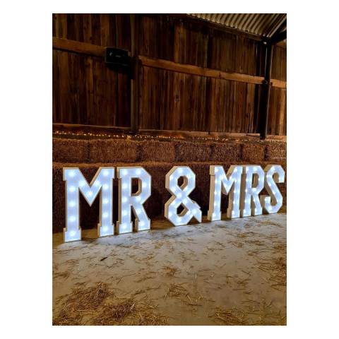 Peaches Events & Balloons Venue Decor & Furniture Hire in Cheshire