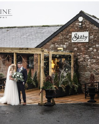 Find wedding barn venues Cumbria 