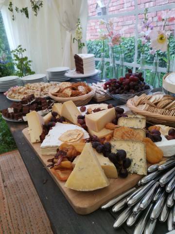 Cheeseboard