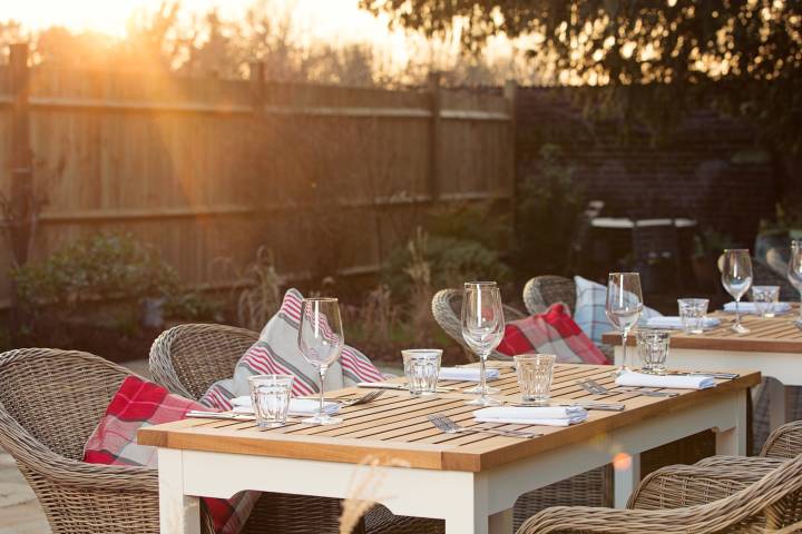The Sun Inn,Venues in Surrey