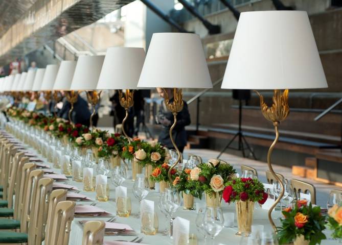 Cutty Sark, dry berth, long table setup