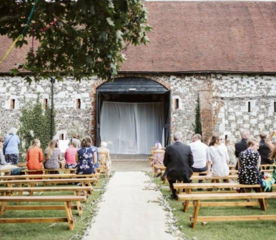 Monks Barn Venues in Berkshire