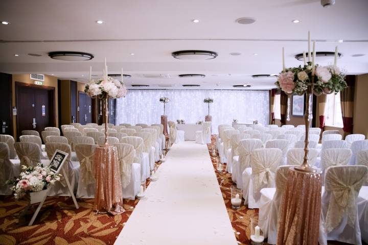 The Bull Hotel,Venues in Buckinghamshire