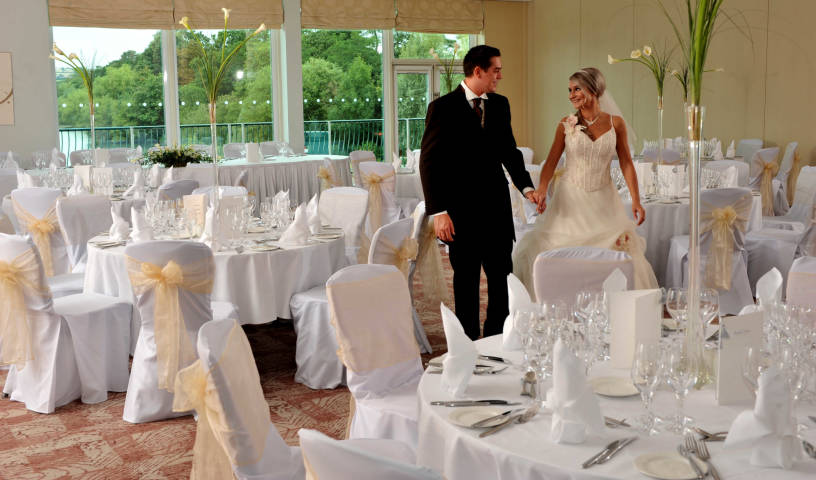 Crowne Plaza Marlow Wedding Venue Winterlake Suite