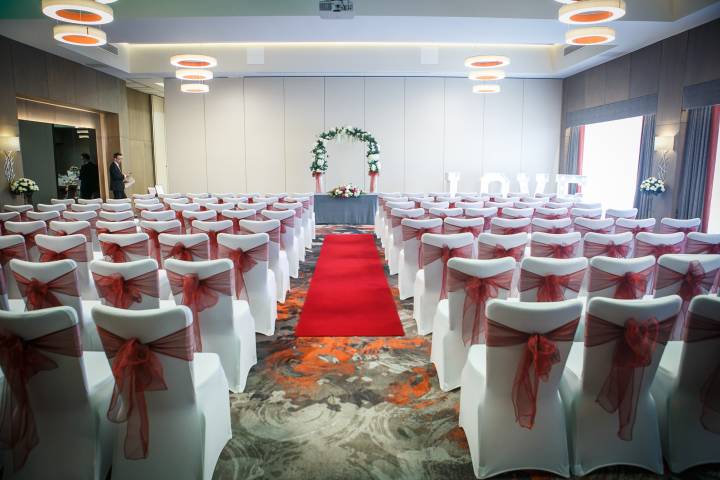 Ceremony at Clayton Hotel Chiswick Venues in West London