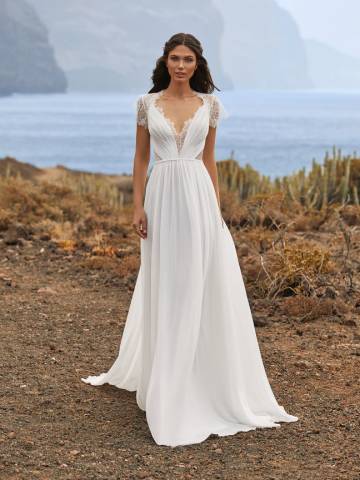 Pronovias Carlyle