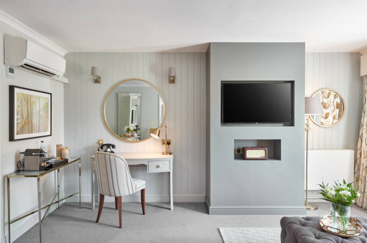 Signature Suite