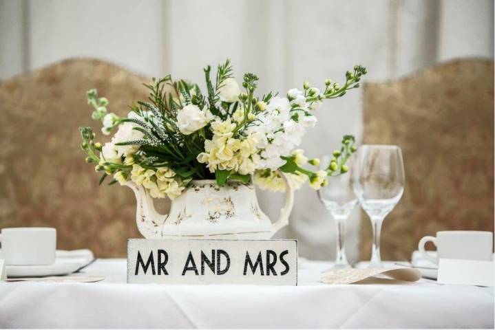 Donnington Grove Golf & Country Club - wedding venue in berkshire - venue licensed for civi ceremoni