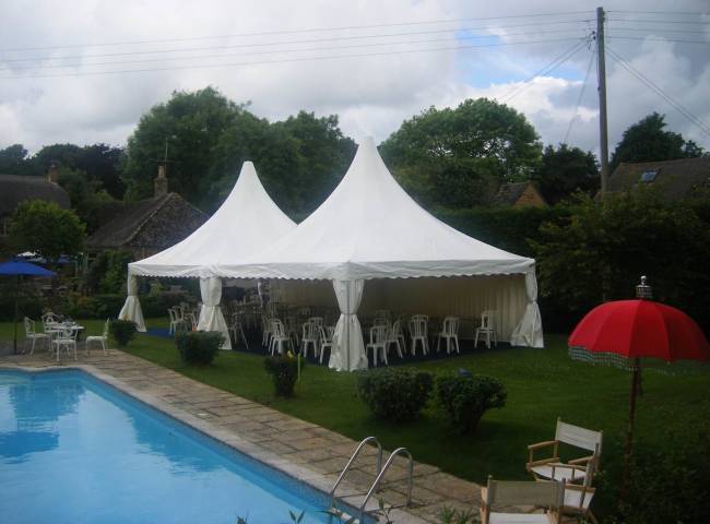 Marquees in Oxfordshire - Banbury marquee hire - weddings in Oxfordshire - weddings near Oxford - Ba