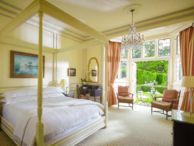 Danesfield House Hotel & Spa Guest Accommodation in Buckinghamshire