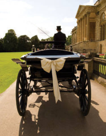 Cars and Horse Drawn Carriages in Oxfordshire
