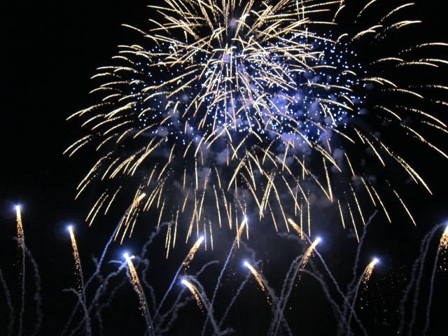 Merlin Fireworks, Entertainment in Hampshire