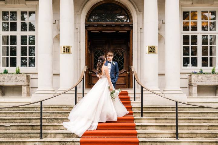 The Roseate Reading Red Carpet Welcome