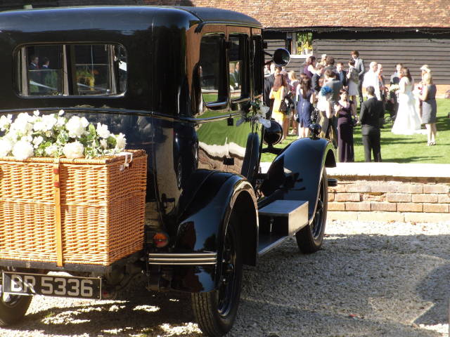 Quaint and Quirky Motor Company,Cars & Horse Drawn Carriages in Oxfordshire