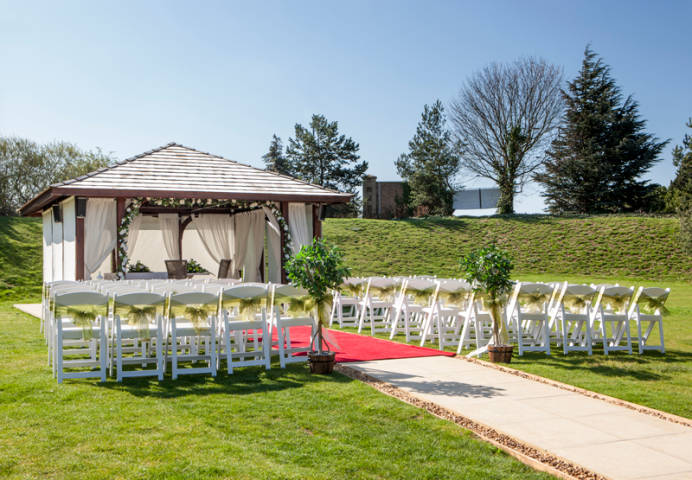 Al Fresco Garden Room