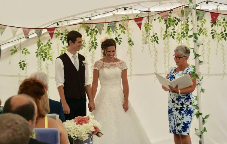 White Rose Ceremonies®,Celebrants & Toastmasters in North Wales