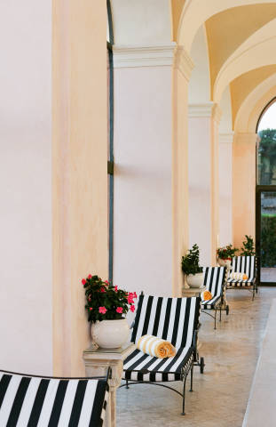 La Posta Vecchia Venues in Overseas