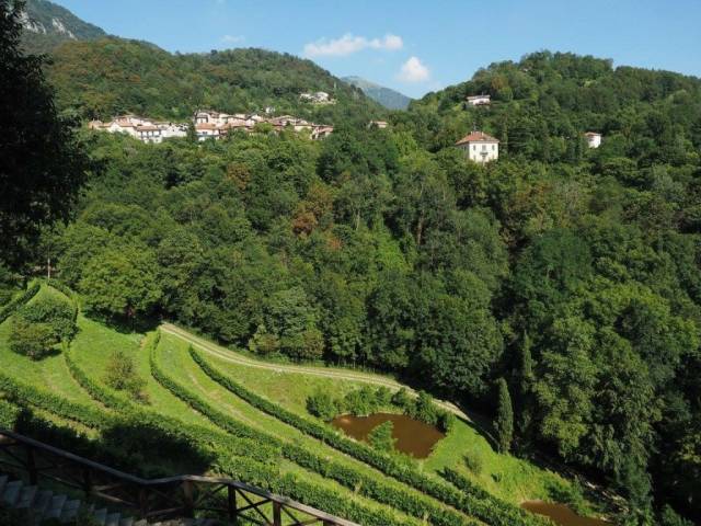 Castello di Rossino Venues in Overseas