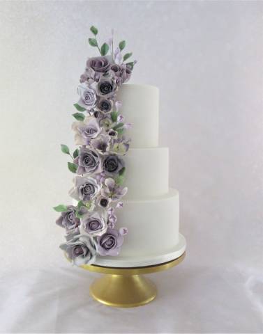 Lisa Adams Cakes Cakes and Sweet Treats in Buckinghamshire