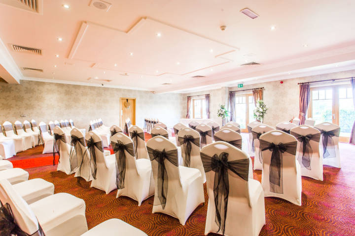 Holt Lodge Hotel,Venues in North Wales