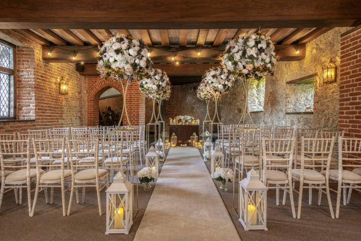The Banqueting Hall with Mimi Fleur Florist