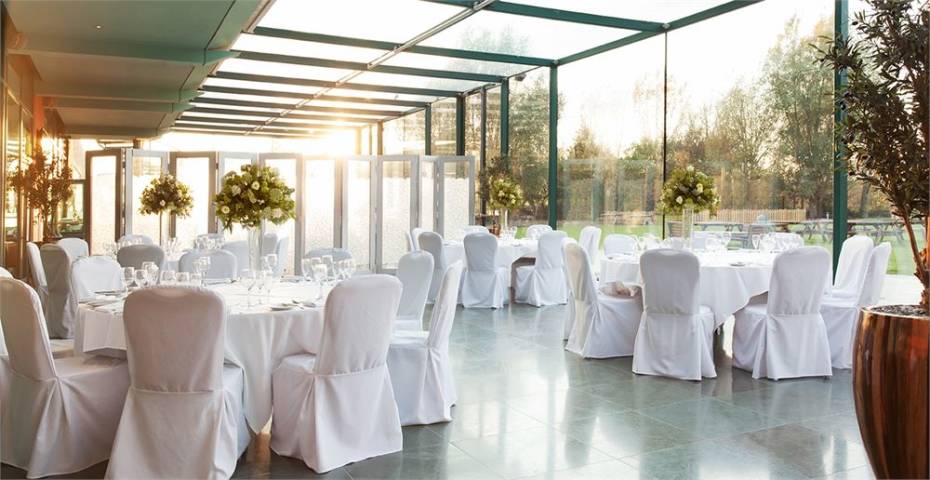 Crowne Plaza Marlow Conservatory Wedding Set Up