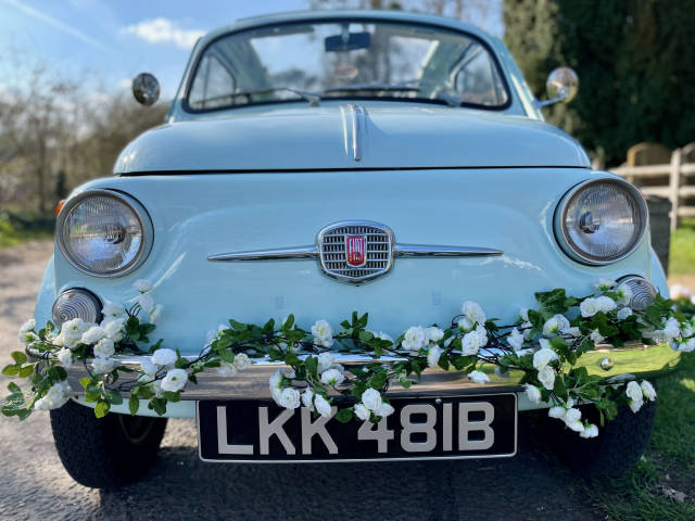 Lil & Blue Transport in Berkshire