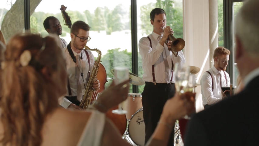 Relax your guests on arrival