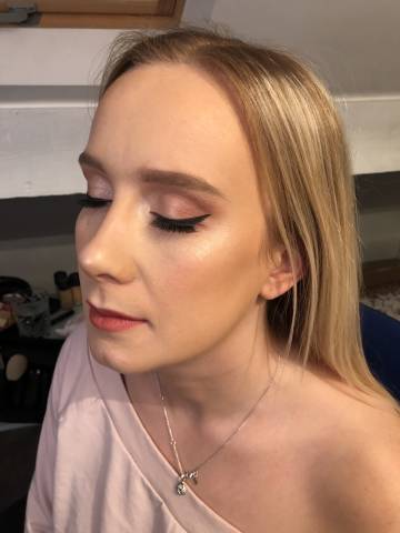 Eloisefayemua,Beauty, Hair & Make-up in Yorkshire - West