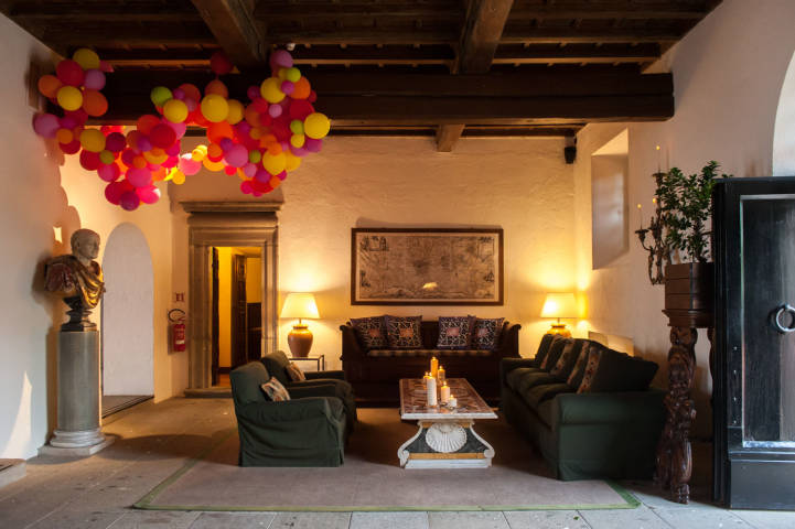 La Posta Vecchia Venues in Overseas