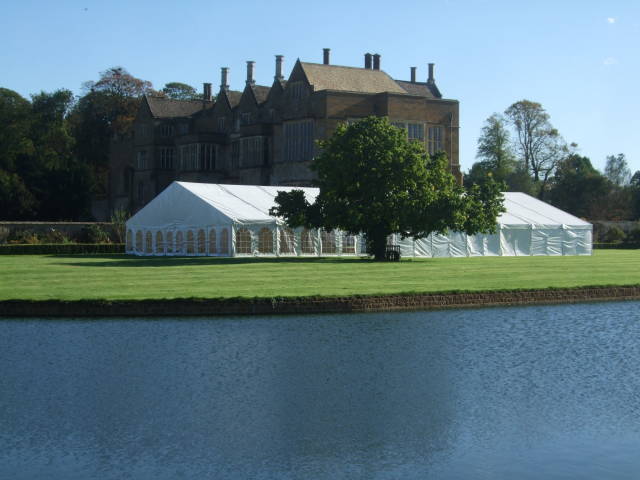 Banbury Marquee Hire - wedding marquee hire in Oxfordshire - wedding venue Oxfordshire - Banbury mar