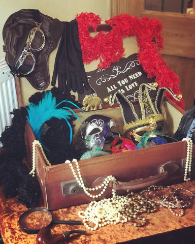 The Little Horse Picture Booth - Indoor Booth Props
