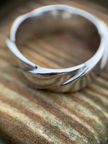 Caan Thomas Jewellery Designer Jewellery in Buckinghamshire