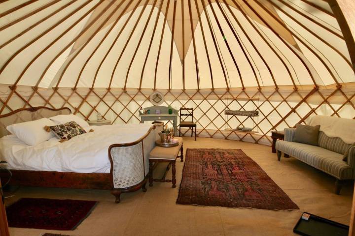 Roundhouse Yurts Marquees in Herefordshire