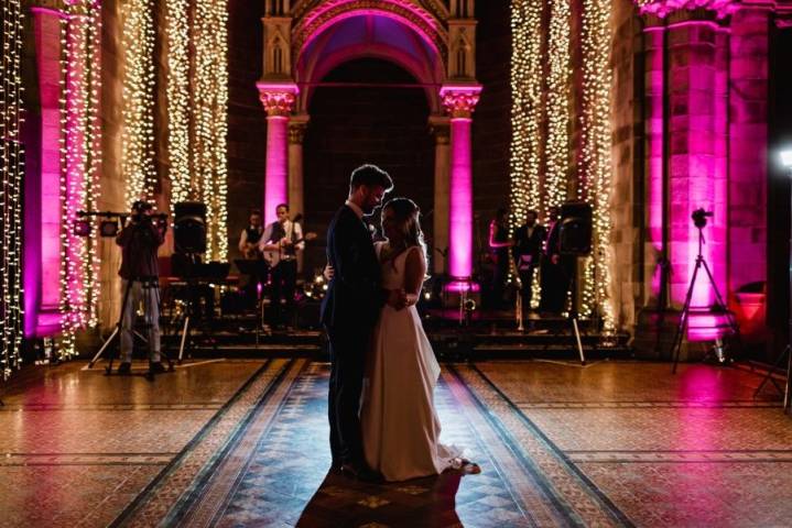 The WooHoo Band Music in Midlothian