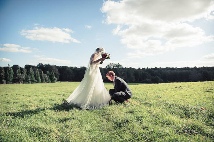 Wedding Photographers in The New Forest - one thousand words wedding photography