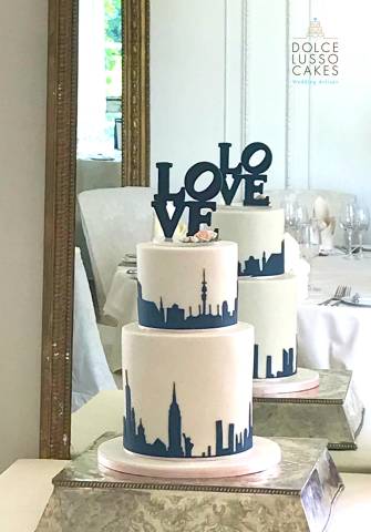 Dolce Lusso Cakes,Cakes and Sweet Treats in Oxfordshire