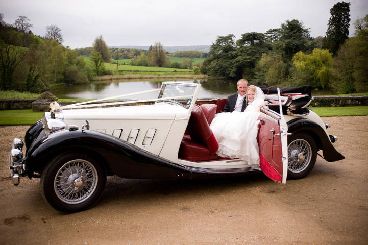 Cars and Horse Drawn Carriages in Sussex East 