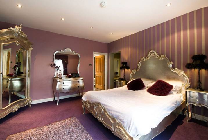 Holt Lodge Hotel,Venues in North Wales