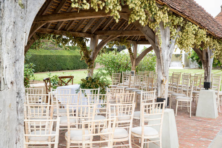 Looking for a wedding venue at Battel Hall at Leeds Castle,Venues in Kent