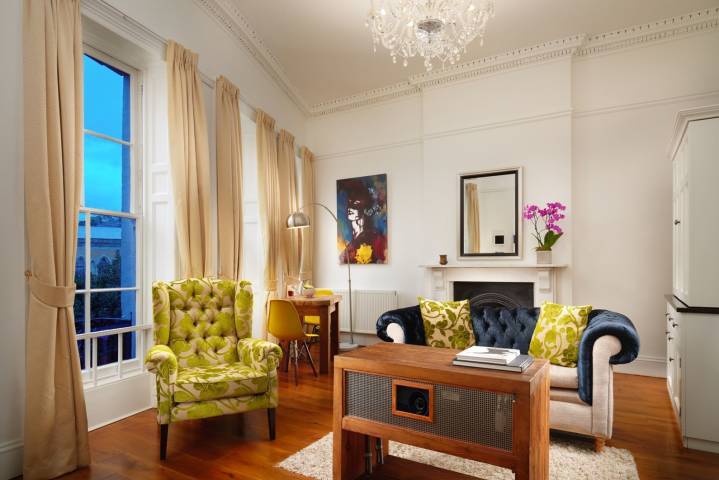 Berkeley Suites,Guest Accommodation in Bristol and Somerset