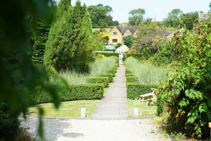 Stunning Gardens at Cotswold House Hotel and Spa, Venues in Chipping Campden, Gloucestershire