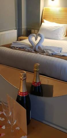 Holiday Inn Guildford,Venues in Surrey