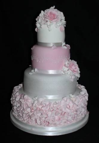 Gardners Bakery,Cakes, Fountains and Sweet Treats in Northamptonshire