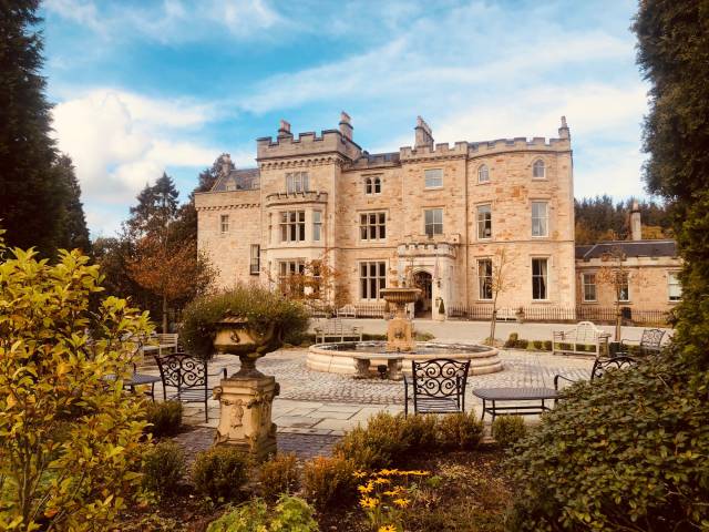 Crossbasket Castle Venues in Lanarkshire - South