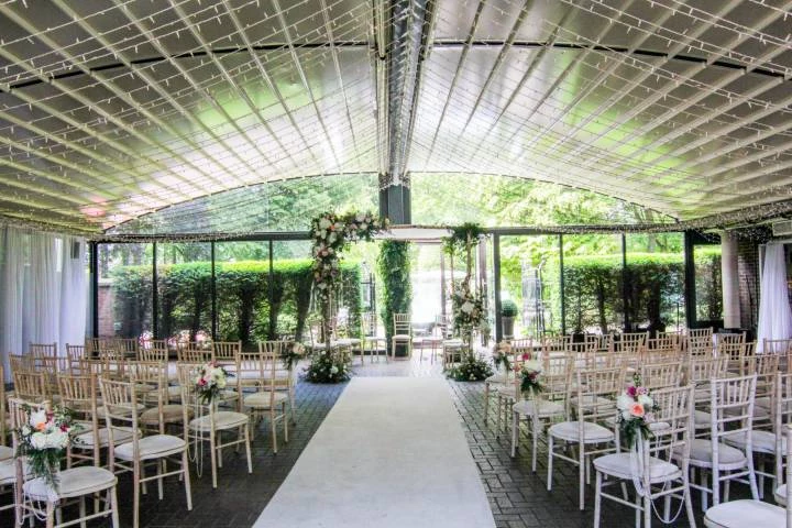 Wedding in the Courtyard with retractable roof on Sunny Days!